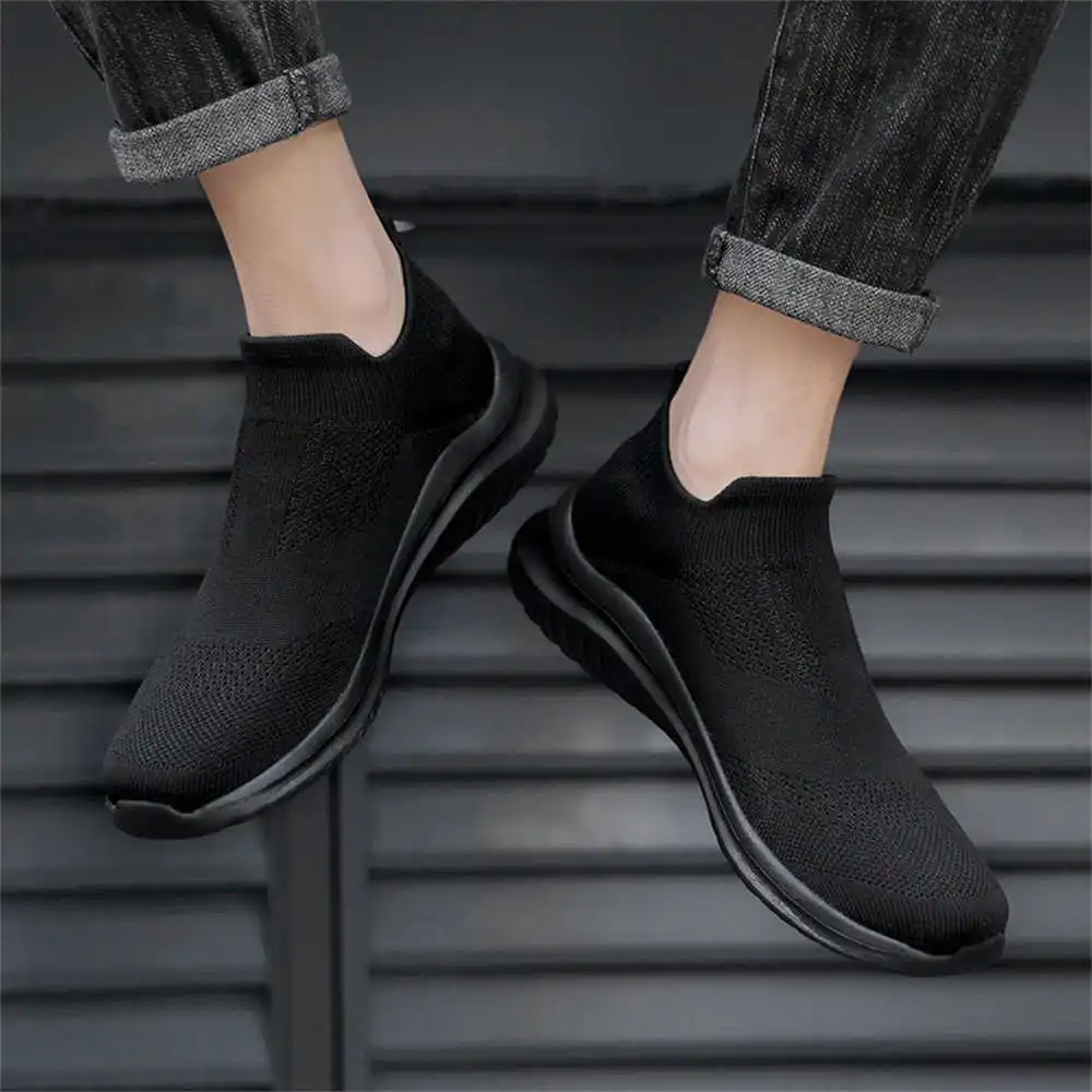 Tech Accessories To Buy - Beżowe miękkie nowe nowości buty do