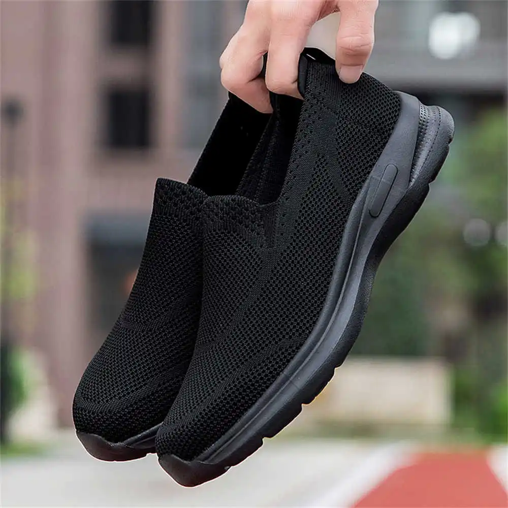Bez koronkowych butów męskich  – Tech Accessories To Buy recenzja i cena