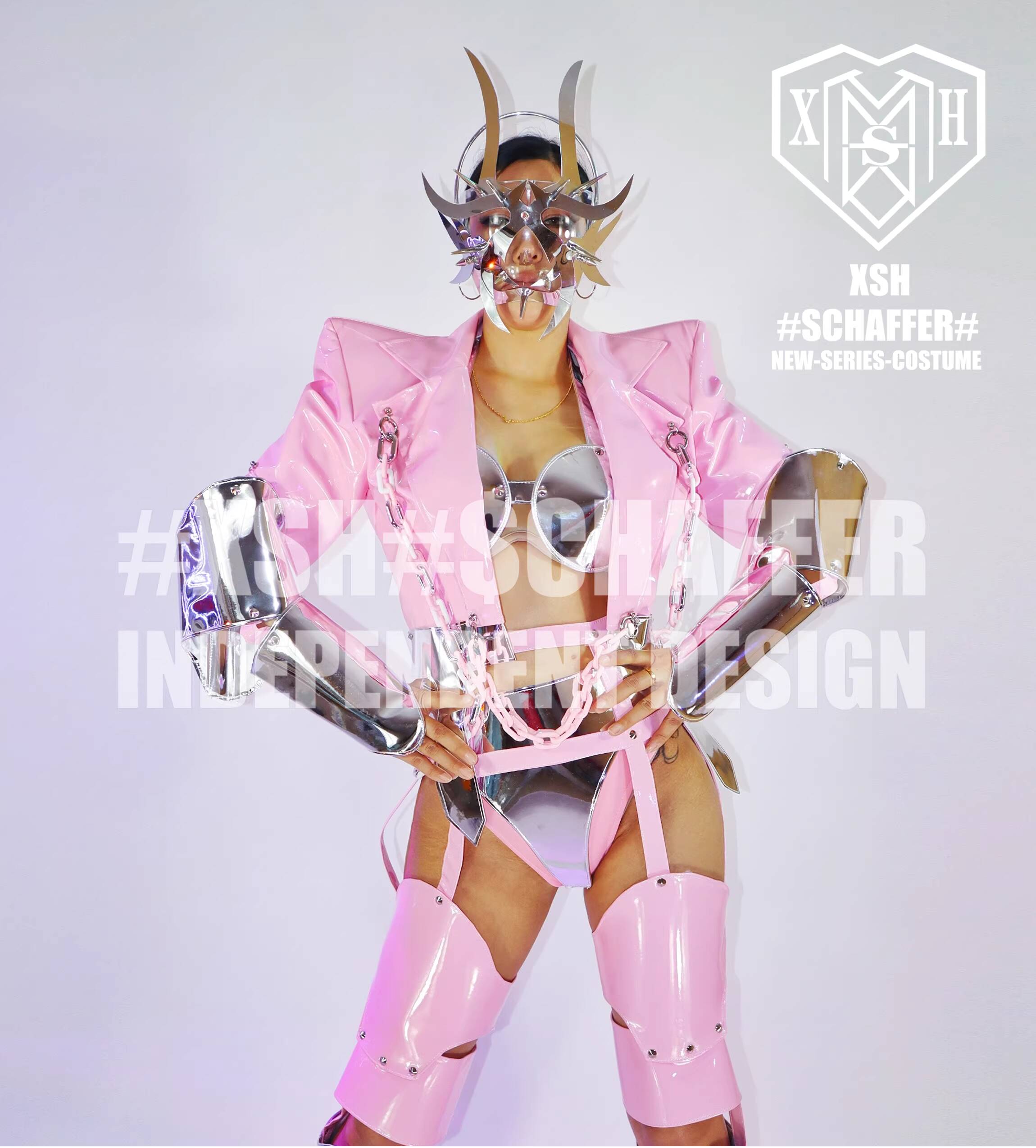 Kostium na Halloween do klubu  – Tech Queen recenzja i cena