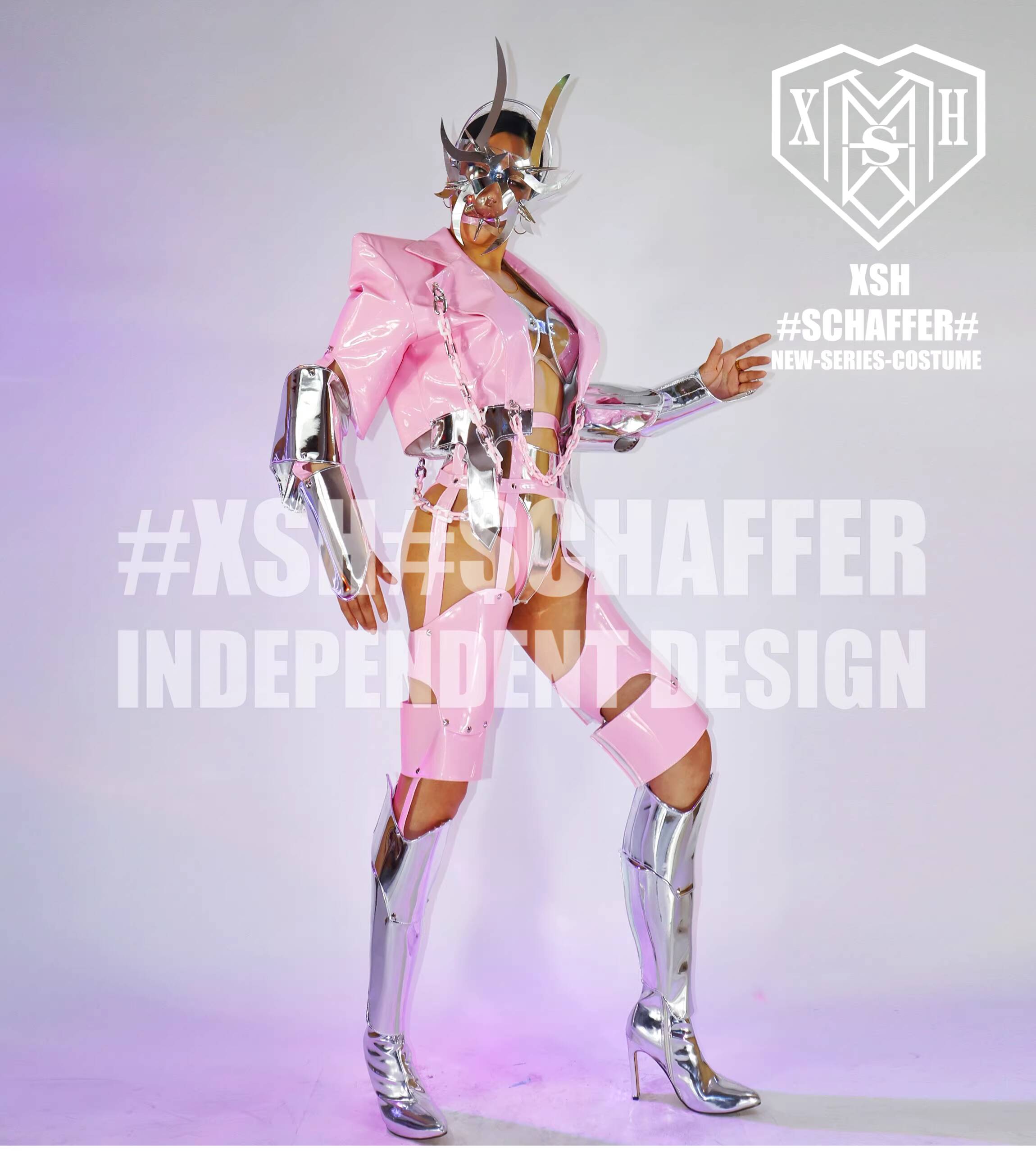 Kostium na Halloween do klubu  – Tech Queen recenzja i cena