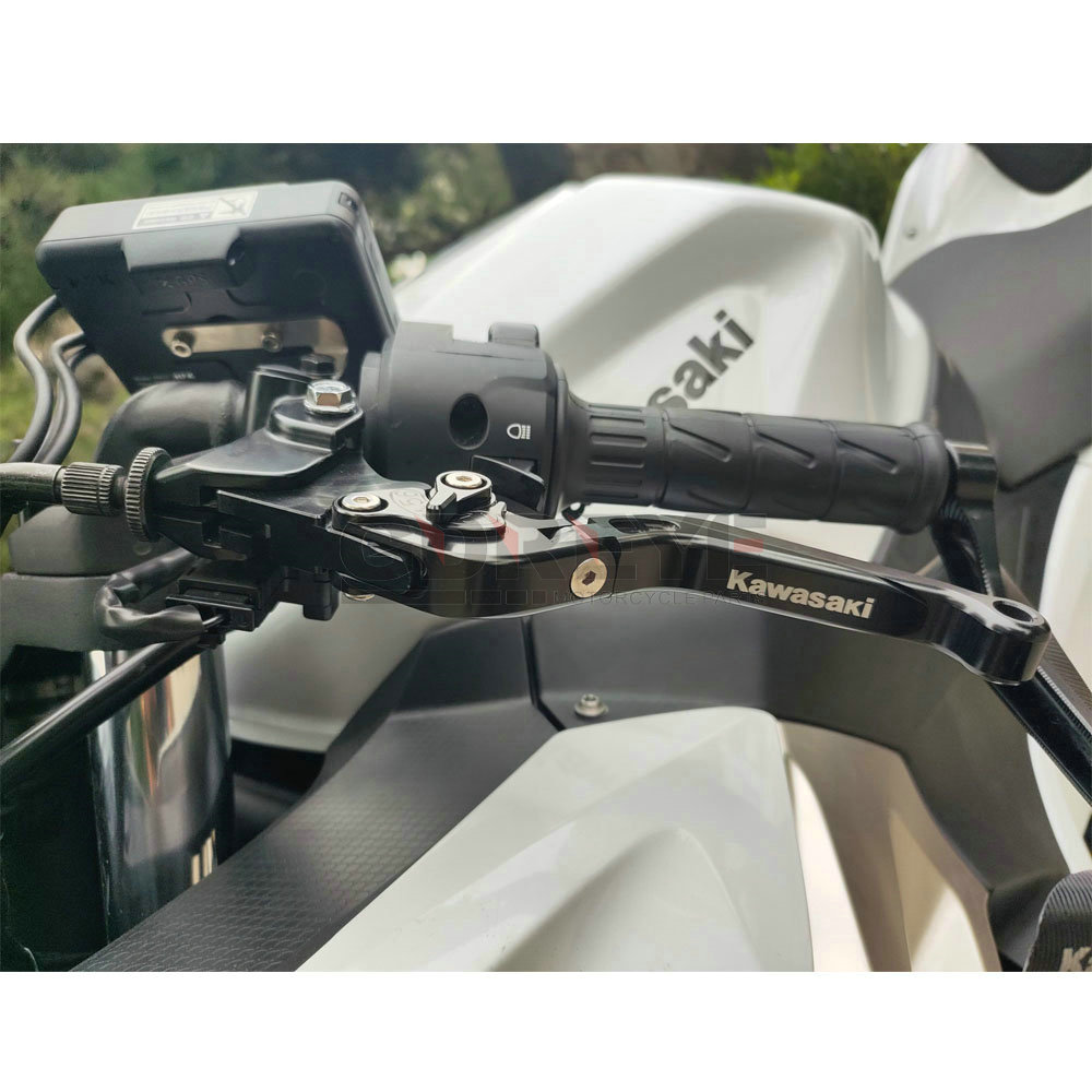 Nowy dla YAMAHA TECH MAX TMAX  – Tech Accessories & Gadgets recenzja i cena