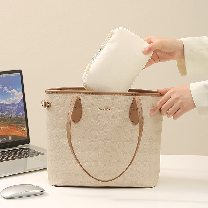 Przenośny organizer podróżny n – Tech Accessories Travel recenzja i cena